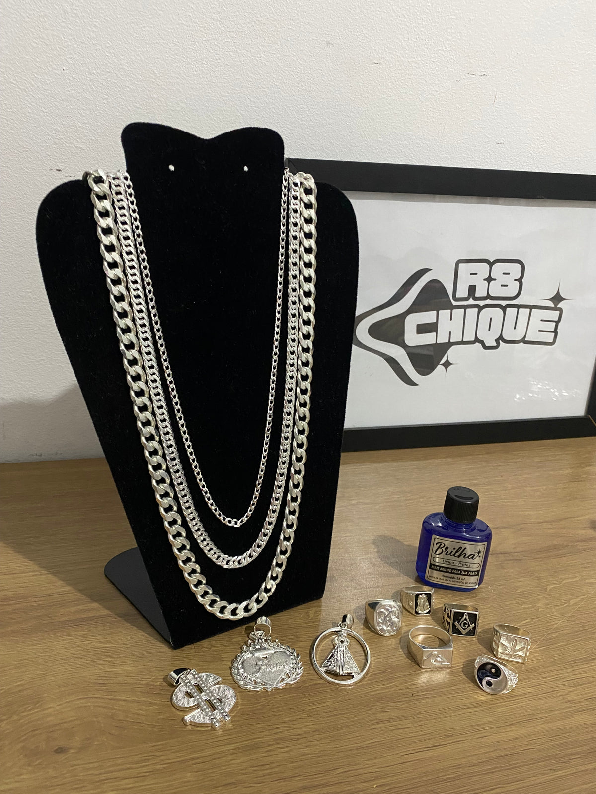 Kit Revenda | 1 Corrente de 10MM - 1x1 / 1 Corrente de 8MM - EloDuplo / 1 de 4MM - 1x1 / 3 Pingentes / 6 Dedeiras / 1 Limpa Prata (Kit 55)