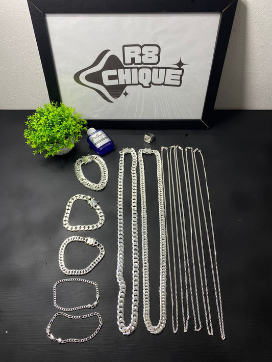 Kit Revenda | 2 Correntes 12MM (ITALIANA): 1x1 e EloDuplo / 5 Correntes 2MM: 1x1 / 2 Pulseiras 4MM: 1x1 e 3x1 / 1 Pulseira de 8MM: Elo / 1 Pulseira de 17MM / 1 Pulseira de 12MM (Italiana): 1x1 (Kit 119)