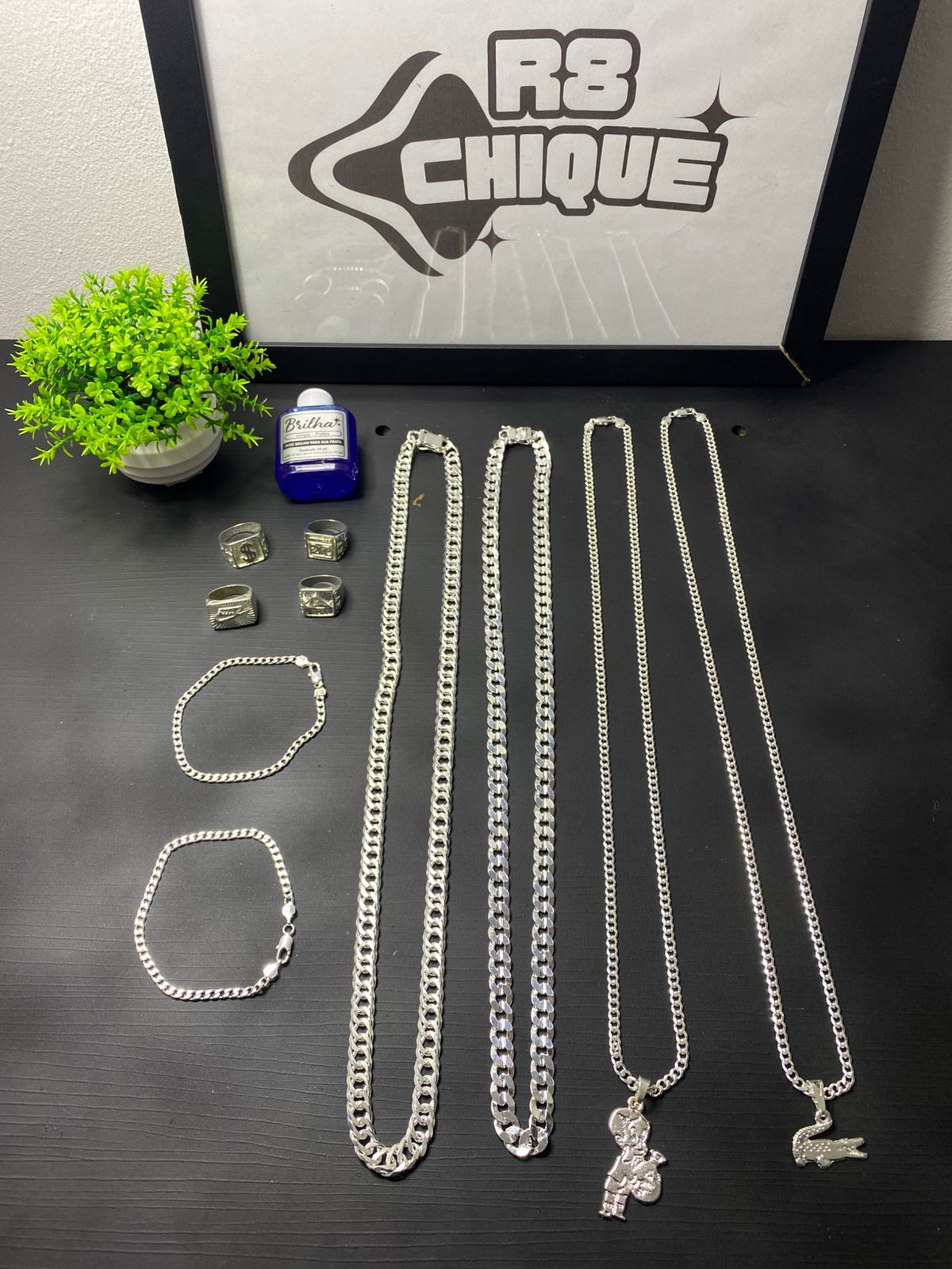 Kit Revenda | 2 Corrente 2 Pulseira 4MM: 1x1 / 1 Corrente 9MM: 1x1 Laminada / 1 Corrente 10MM: EloDuplo / 4 Dedeiras B / 2 Pingentes B / 1 Limpa Pratas (BRINDE) (Kit 108)