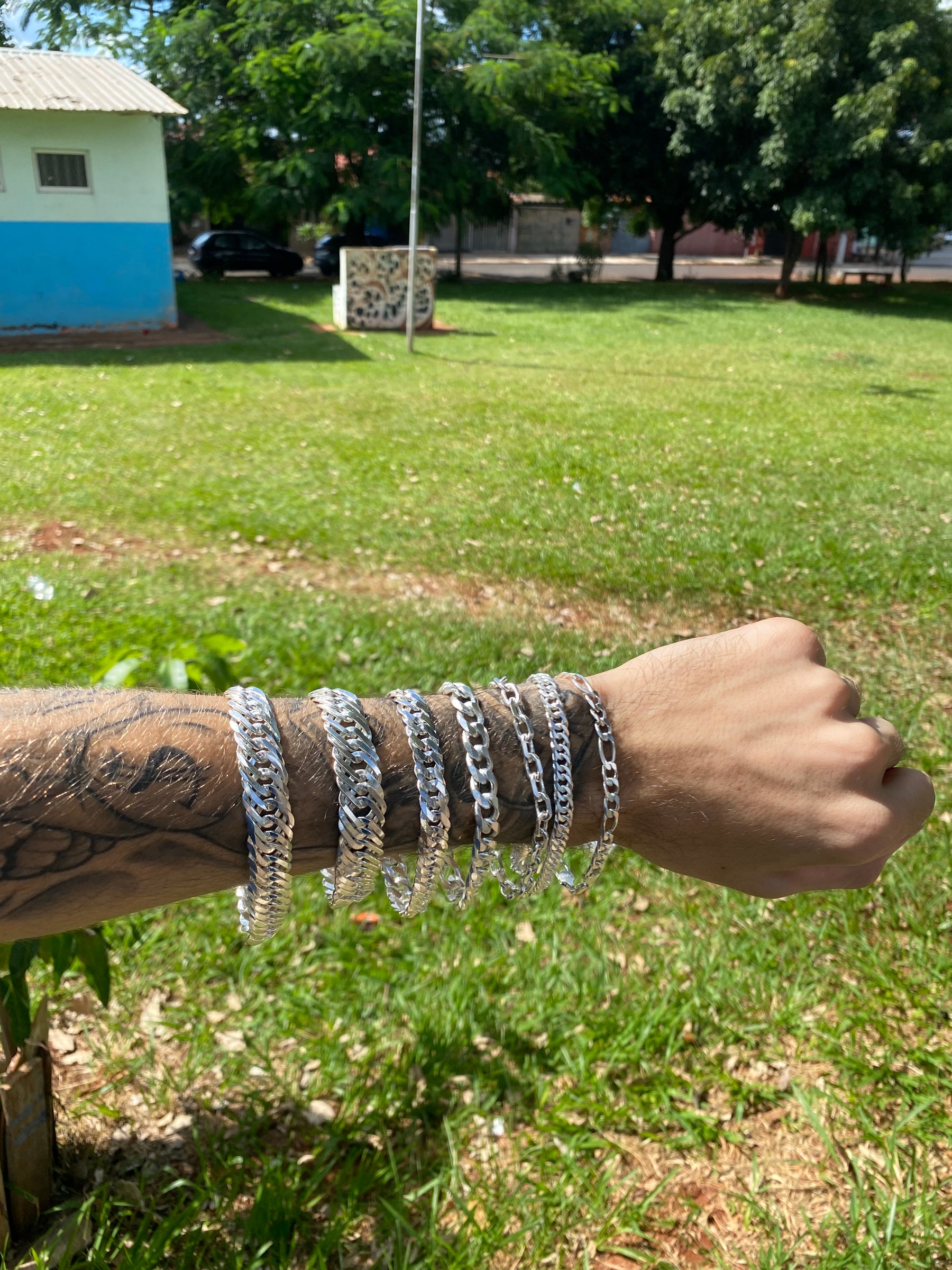 Kit Revenda | 7 Pulseiras / 1 de 20MM: EloDuplo / 1 de 15MM: Elotriplo / 1 de 10MM: EloDuplo / 1 de 10MM: 1x1 / 3 de 8MM: 3x1 / Elo / Cartie (Kit 60)