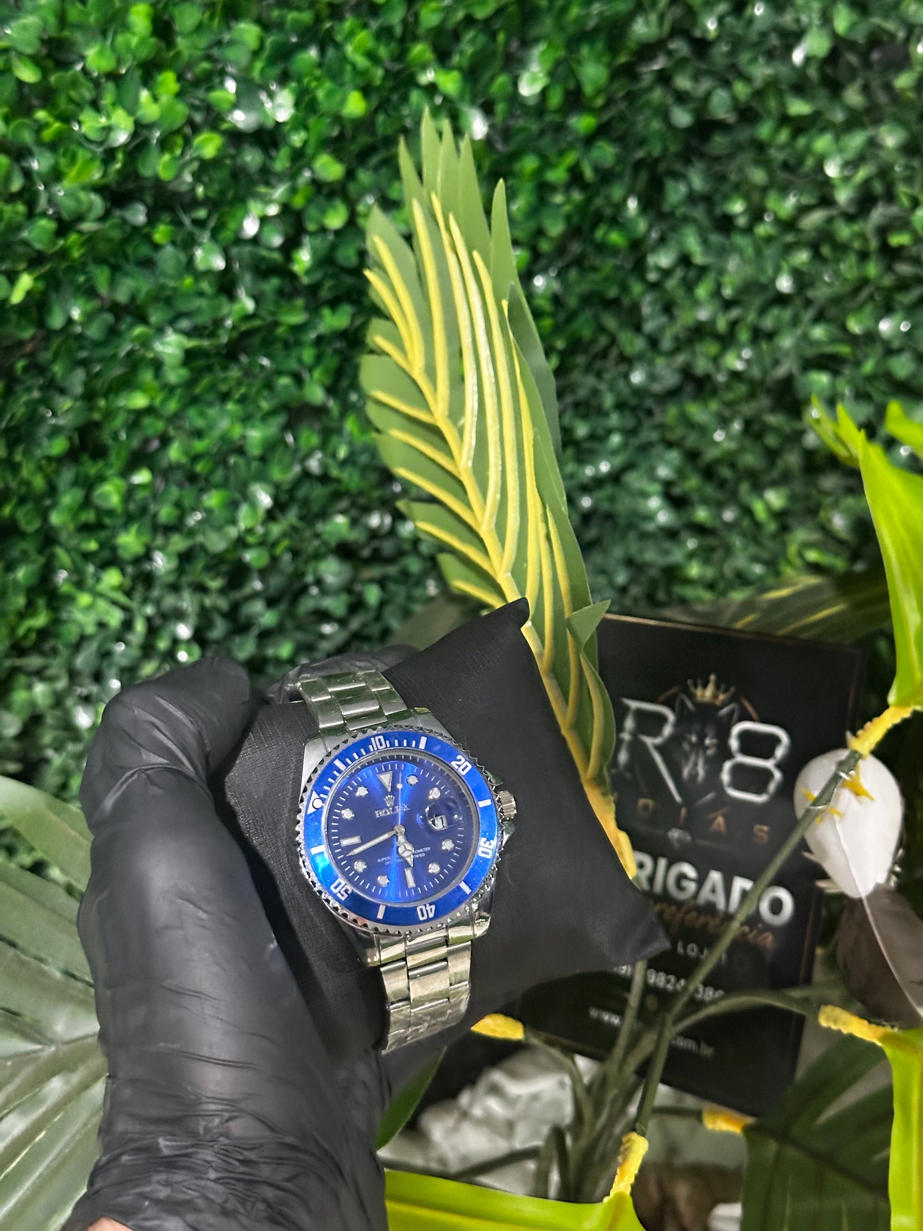 Relógio R Diversas Cores - Primeira Linha