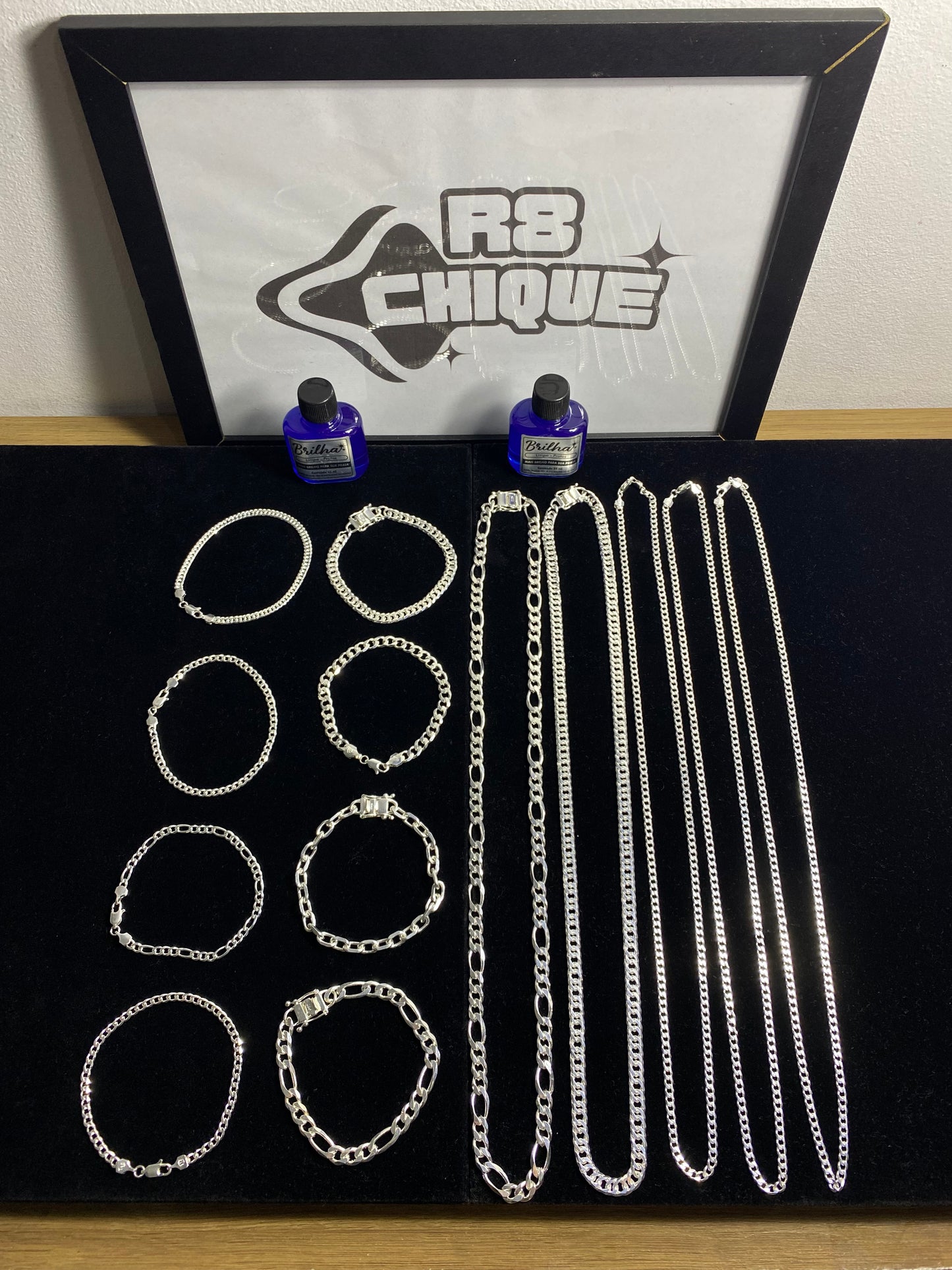 Kit Revenda | 2 Conjuntos 8MM: 3x1 e Elo / 3 Corrente 4MM: 1x1  / 5 Pulseiras 4MM: 1x1, Elo, 3x1, Cartie / 2 Limpa Pratas (Brinde) (Kit 96)